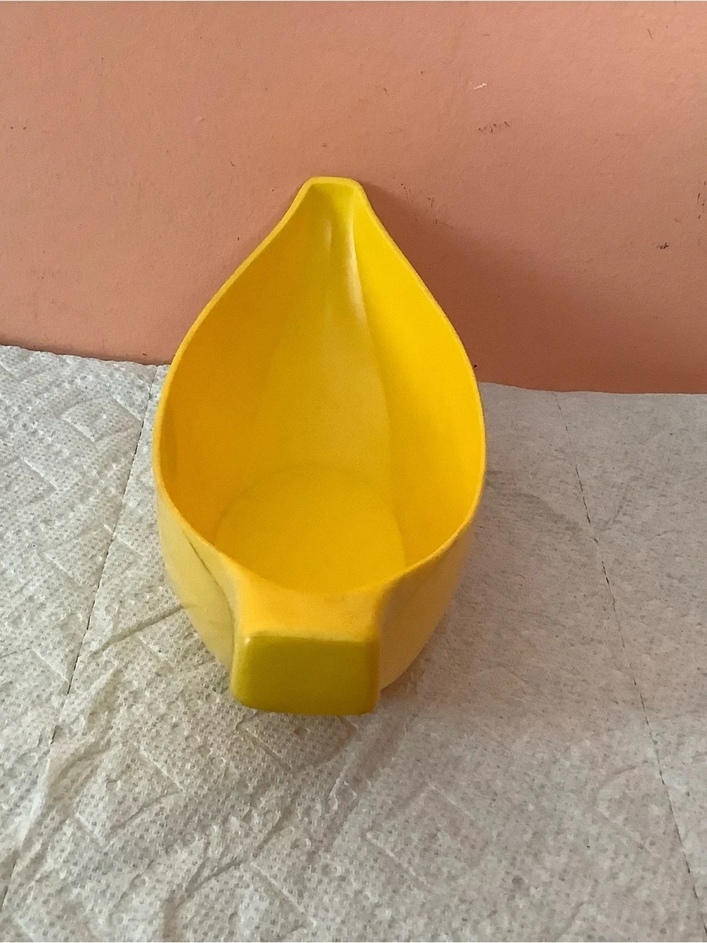 Vintage Chiquita Banana Boat Bowl & Matching Spoon Yellow Plastic 9.5”